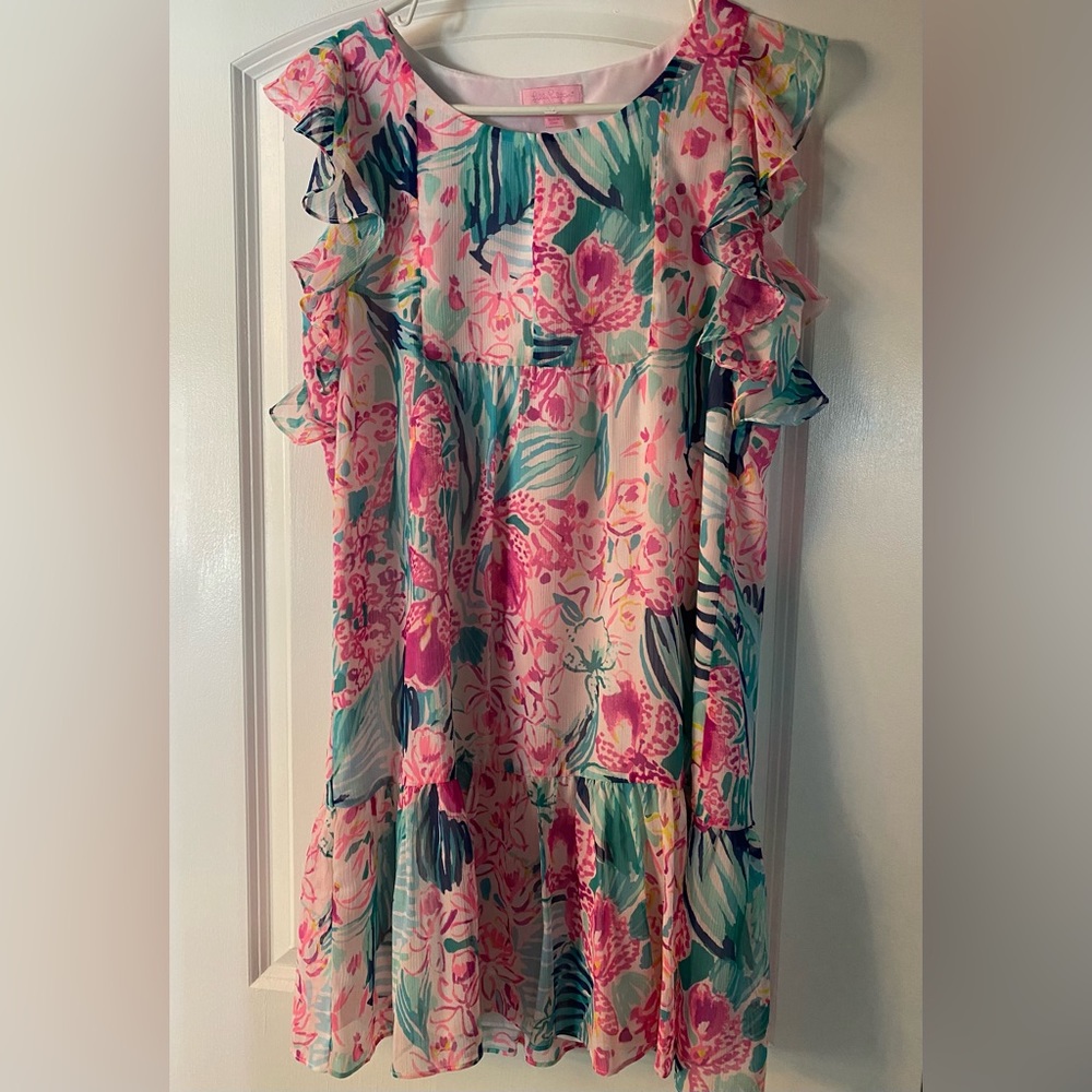 Lilly Pulitzer floral dress. Size S. Used, good condition.
